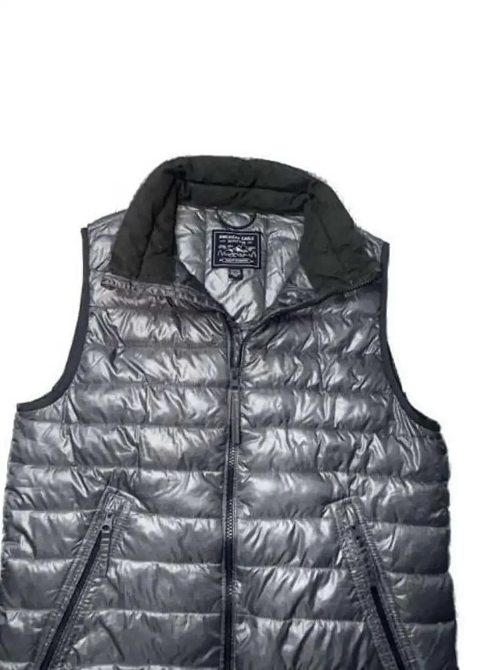 American Eagle Outfitters Mens Lightweight Quilted Puffer Vest